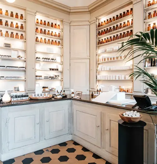 Luxurious Apothecary Saint Charles Store In Botanic Sanctuary Antwerp